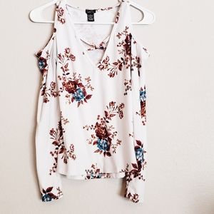 3/$21 - Long Sleeve Floral Top (Donated)